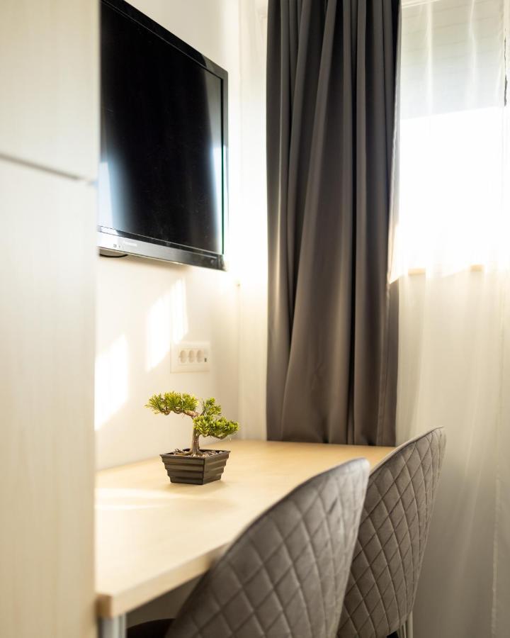 Apartments Trzin-Mlake W Free Parking المظهر الخارجي الصورة